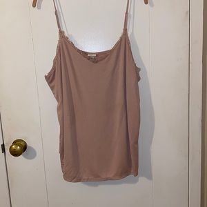 FITS LIKE XL- powder pink lace tank